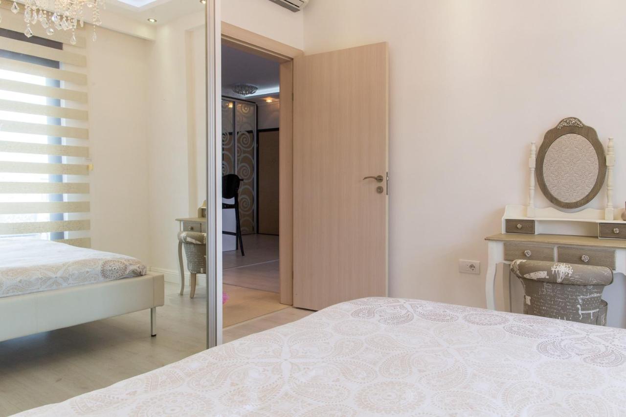 Becici - Andrea Apartman 외부 사진